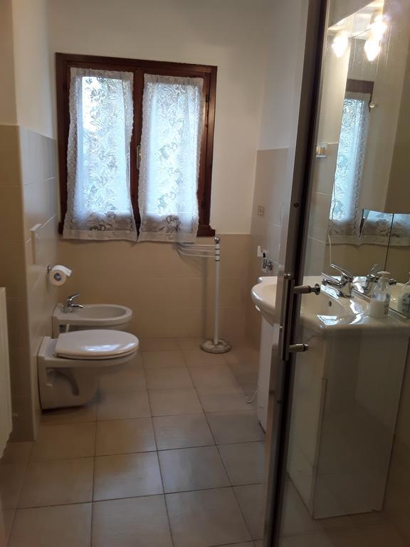 B&B Columbus Grassobbio Bagian luar foto